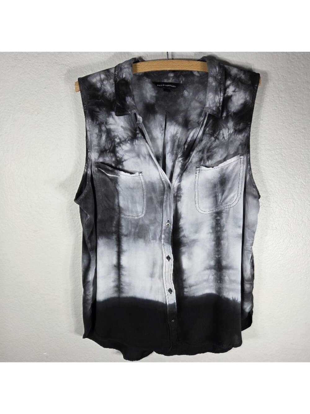Rock & Republic Black Tie Dye Split Back Sleeveless Button Front Tunic Top Sz XL
